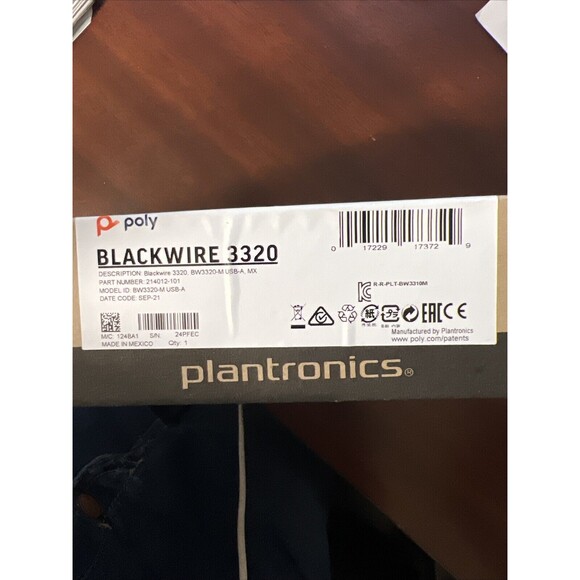 Plantronics Blackwire 3320 Wired Headset Dual-Ear (Stereo) w/Boom Mic PC/Mac NIB - Picture 10 of 11
